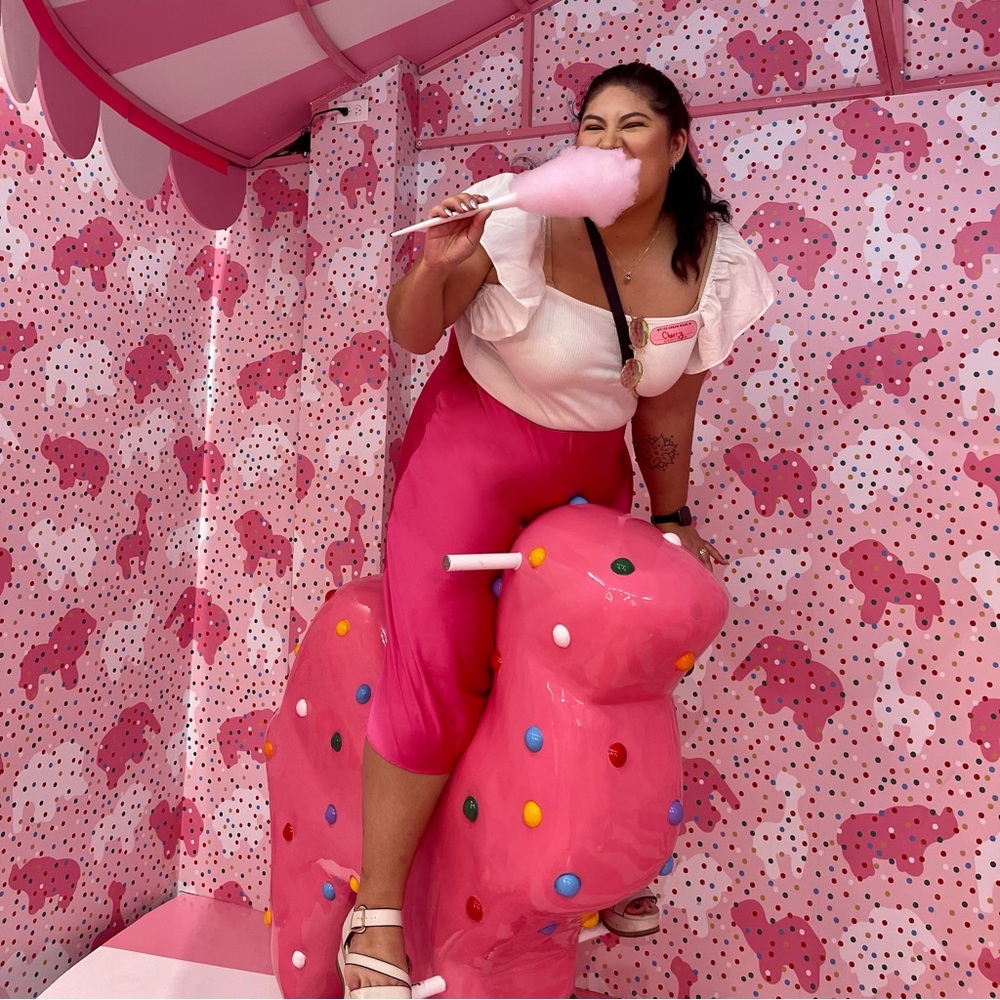 Meet your Posher, Celine